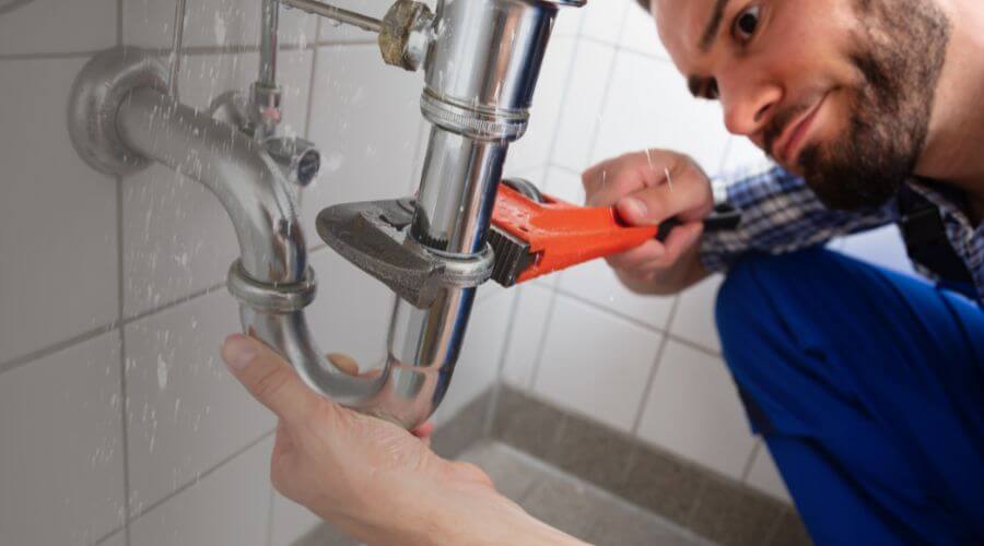 Professional same day plumber services in Crane, TX